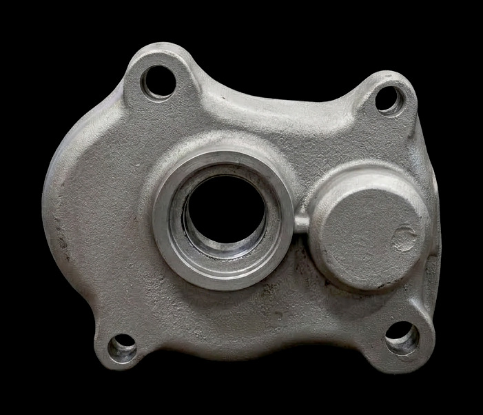 LM-6 aluminium steering box cover plate casting